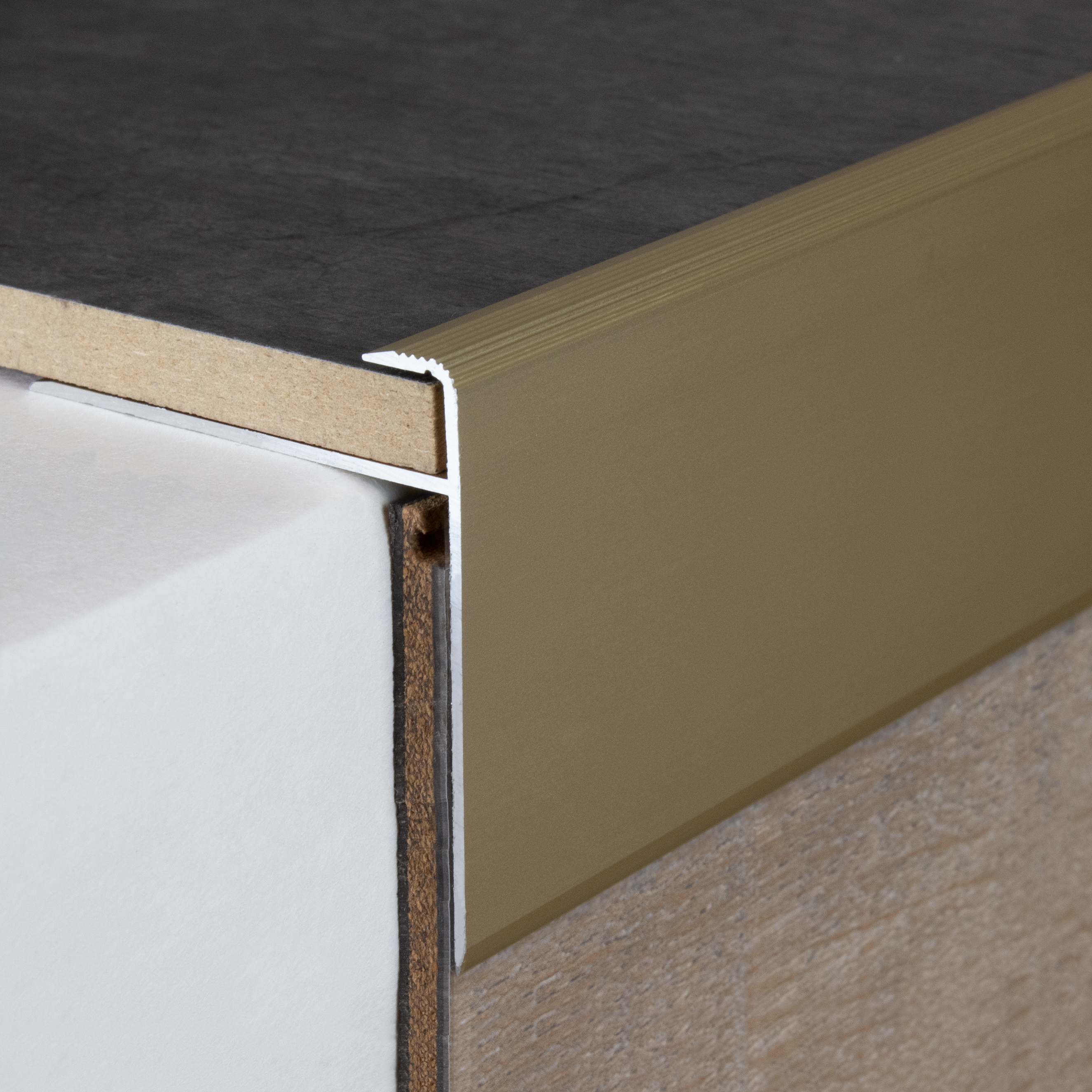 Profilo terminale, altezza bordo 8,5 mm, larghezza 50 mm, larghezza bordo 10 mm, profilo di bordatura in alluminio PROVISTON