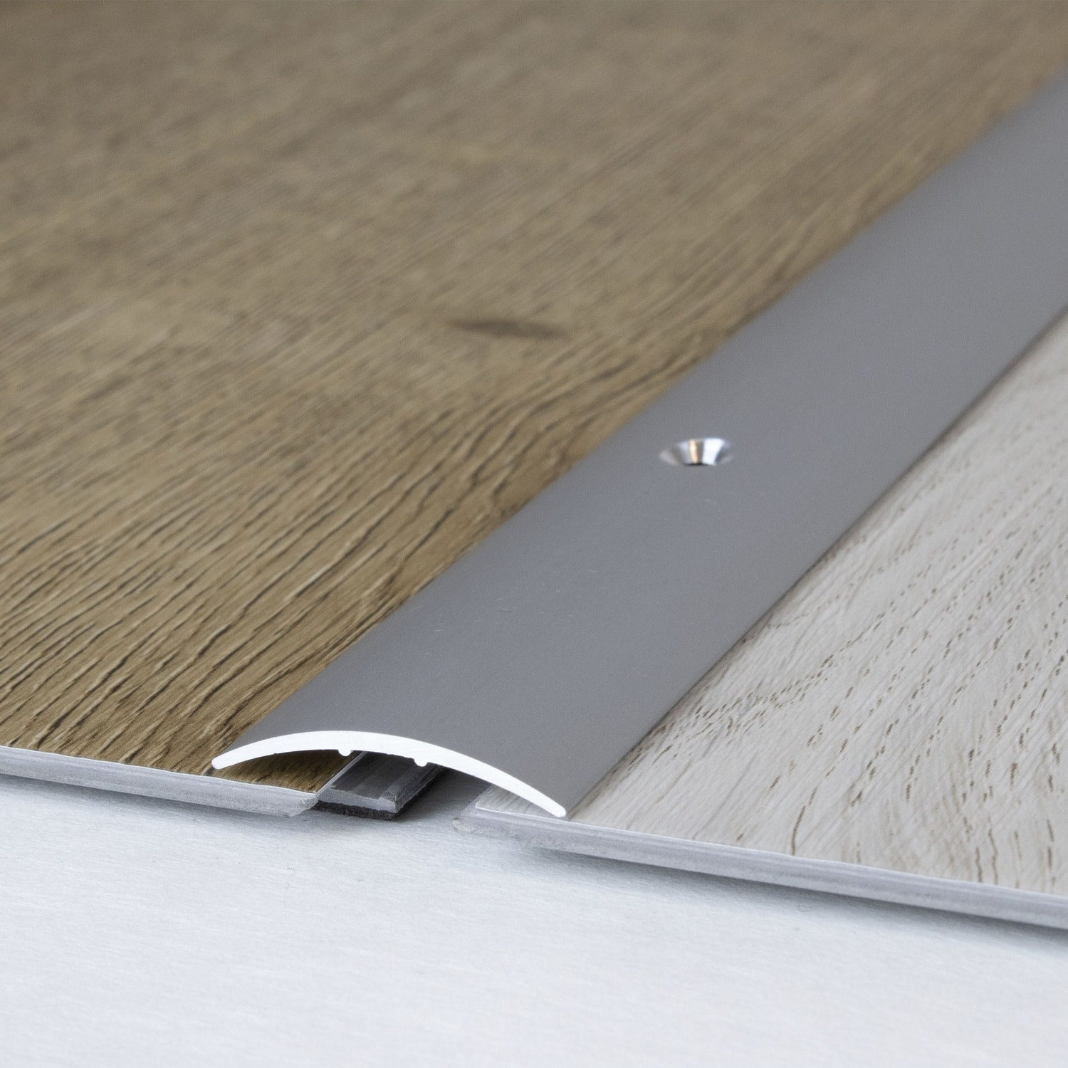 Profilo di transizione Auer Bruxelles, altezza 4,5 mm, larghezza 28 mm, striscia di transizione, alluminio anodizzato