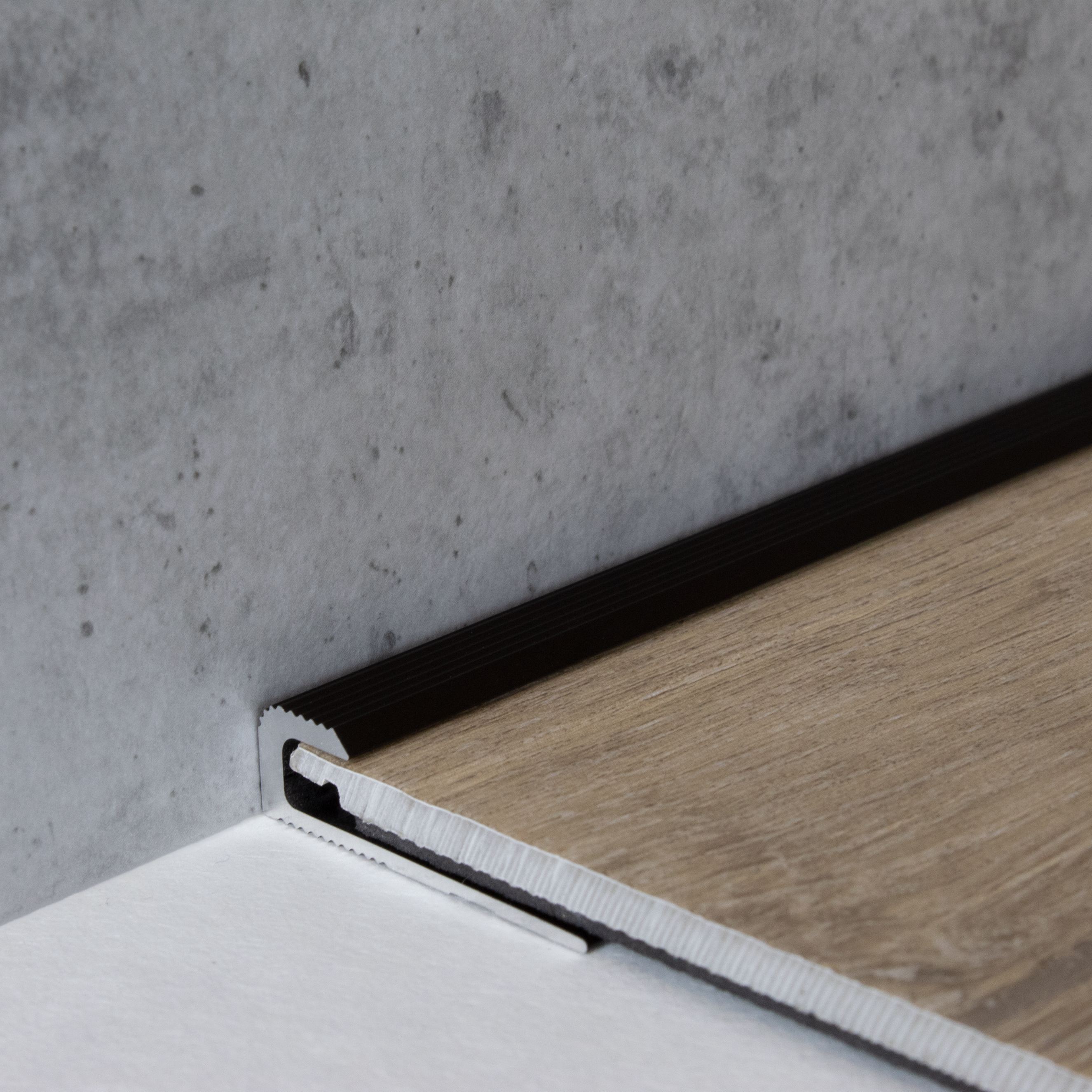 Profili di bordatura e finitura PROVISTON Cavan B 30 mm, altezza bordatura 5 mm, alluminio anodizzato