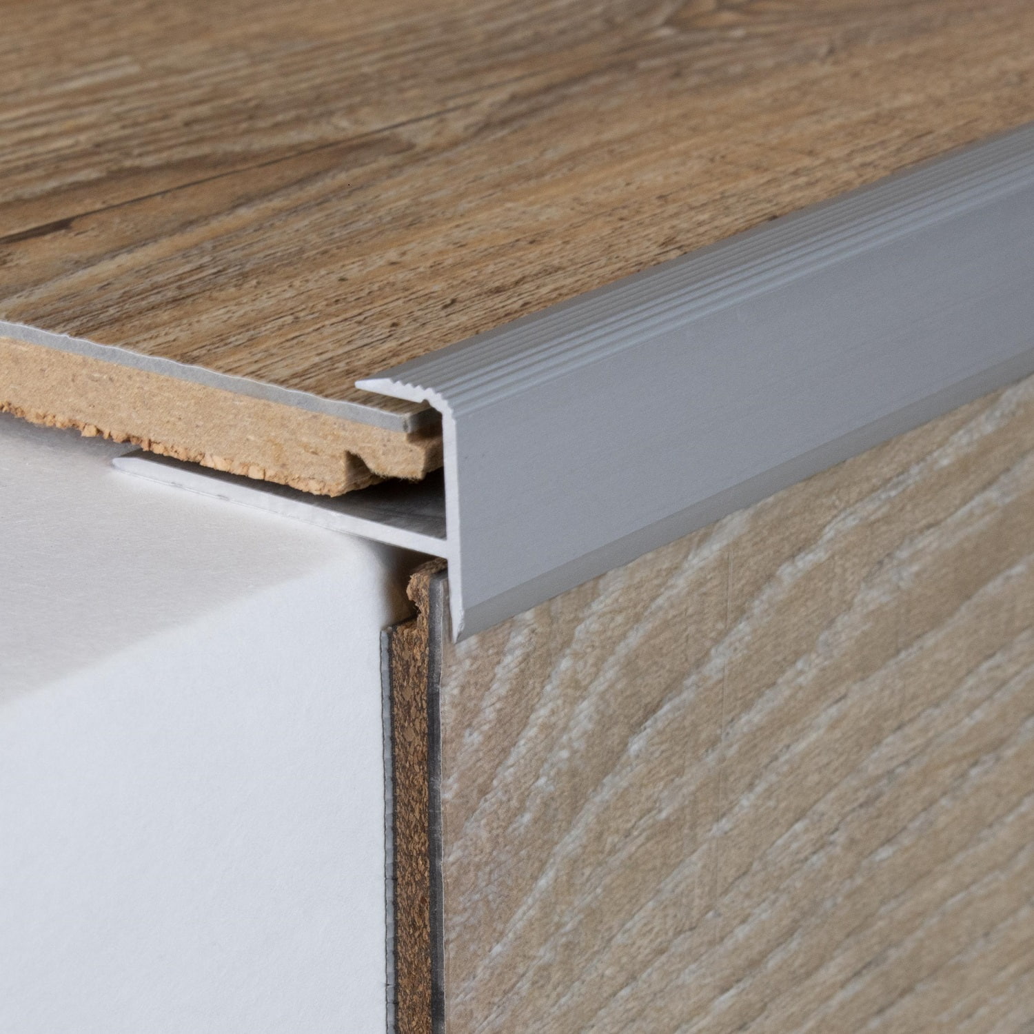 Profili di bordatura e finitura PROVISTON Matane B 37 mm altezza bordatura 10,3 mm alluminio anodizzato