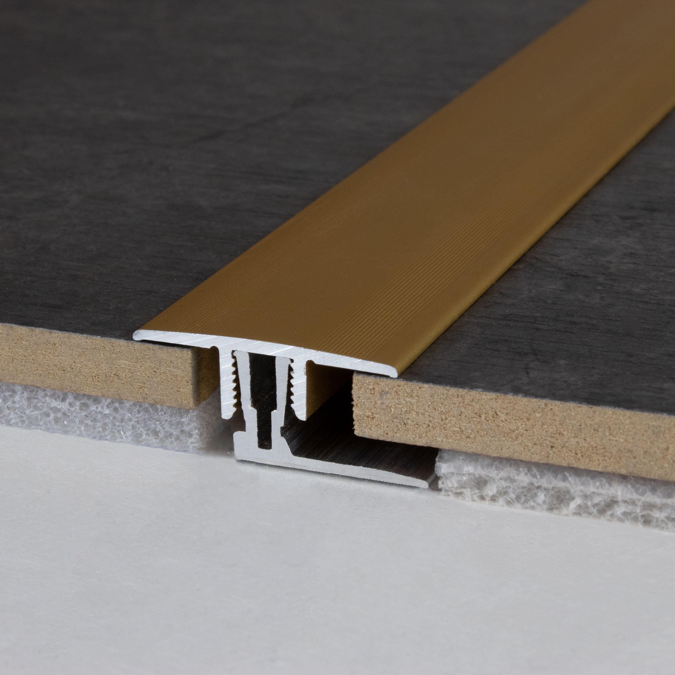 Profilo di transizione Auer Grafton B 33,5 mm, altezza bordo 11 - 15 mm, striscia di transizione, alluminio anodizzato