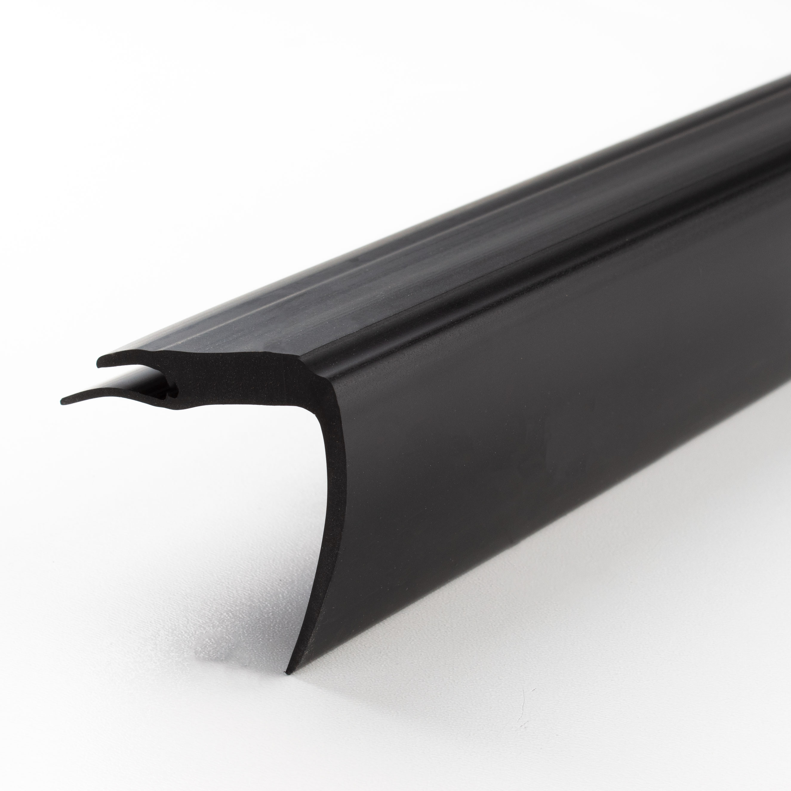 Profili per bordi e angoli delle scale Auer Castelo H 45 mm W 50 mm L 2500 mm altezza bordo 5 mm