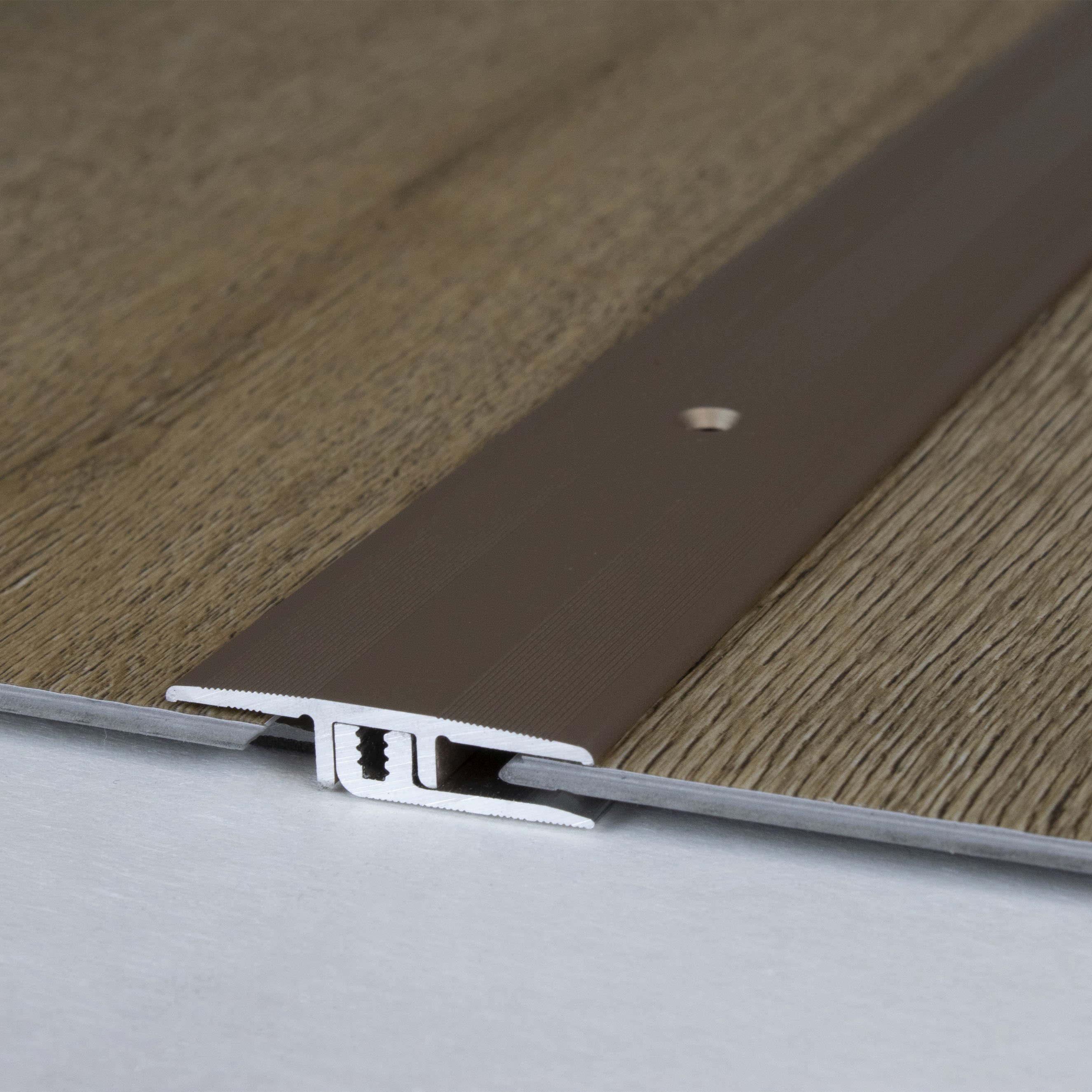 Profilo di transizione PROVISTON Richmond B, altezza bordo 33 mm, striscia di transizione 5-9 mm, alluminio anodizzato