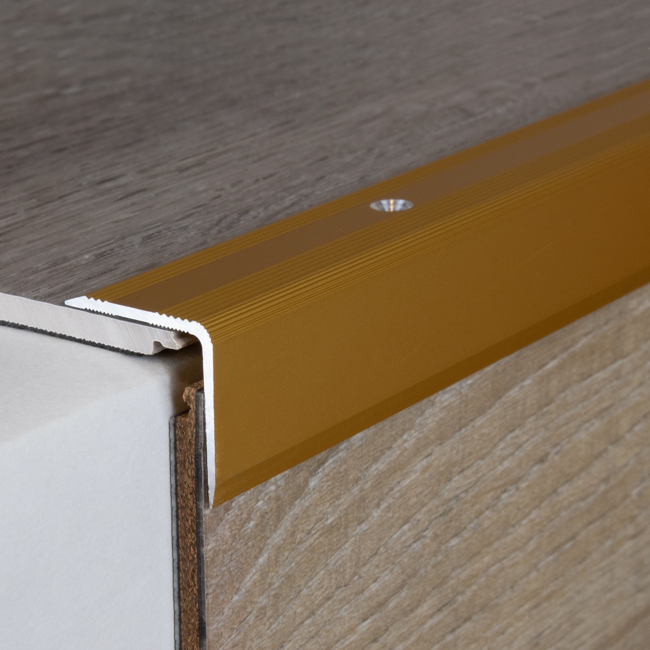 Profili per bordi e angoli delle scale PROVISTON Orvieto Altezza 29 mm Larghezza 27 mm Alluminio anodizzato