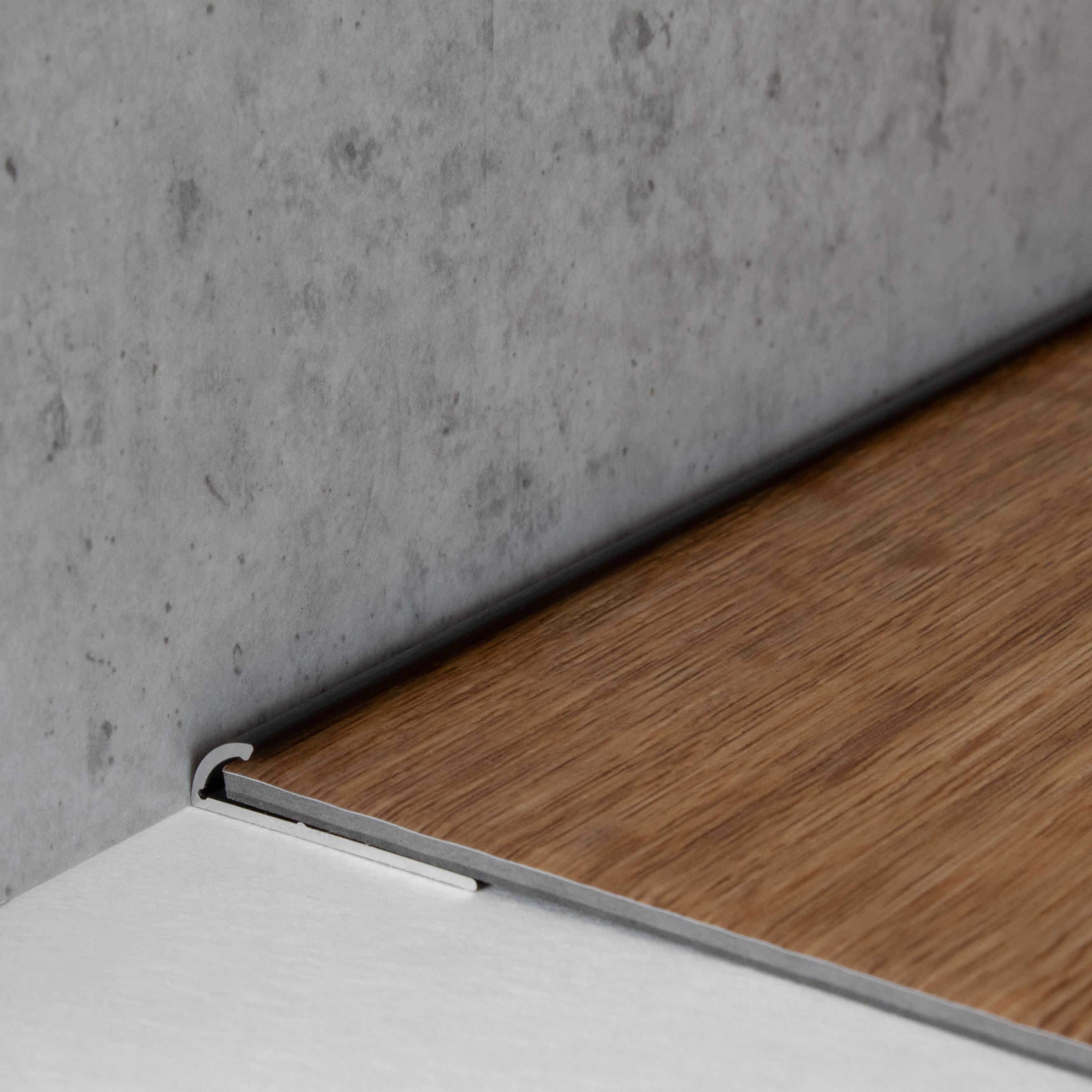 Profilo terminale, altezza 4 mm, larghezza 25 mm, larghezza bordatura 6 mm, profilo di bordatura in alluminio PROVISTON