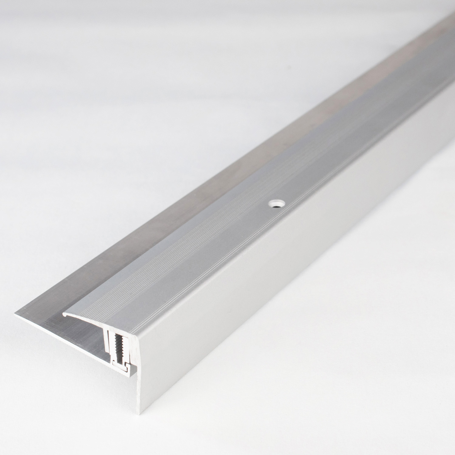 Profili per bordi e angoli per scale Auer Altona, altezza 28,5 mm, larghezza 44 mm, altezza del bordo 7 - 15,5 mm