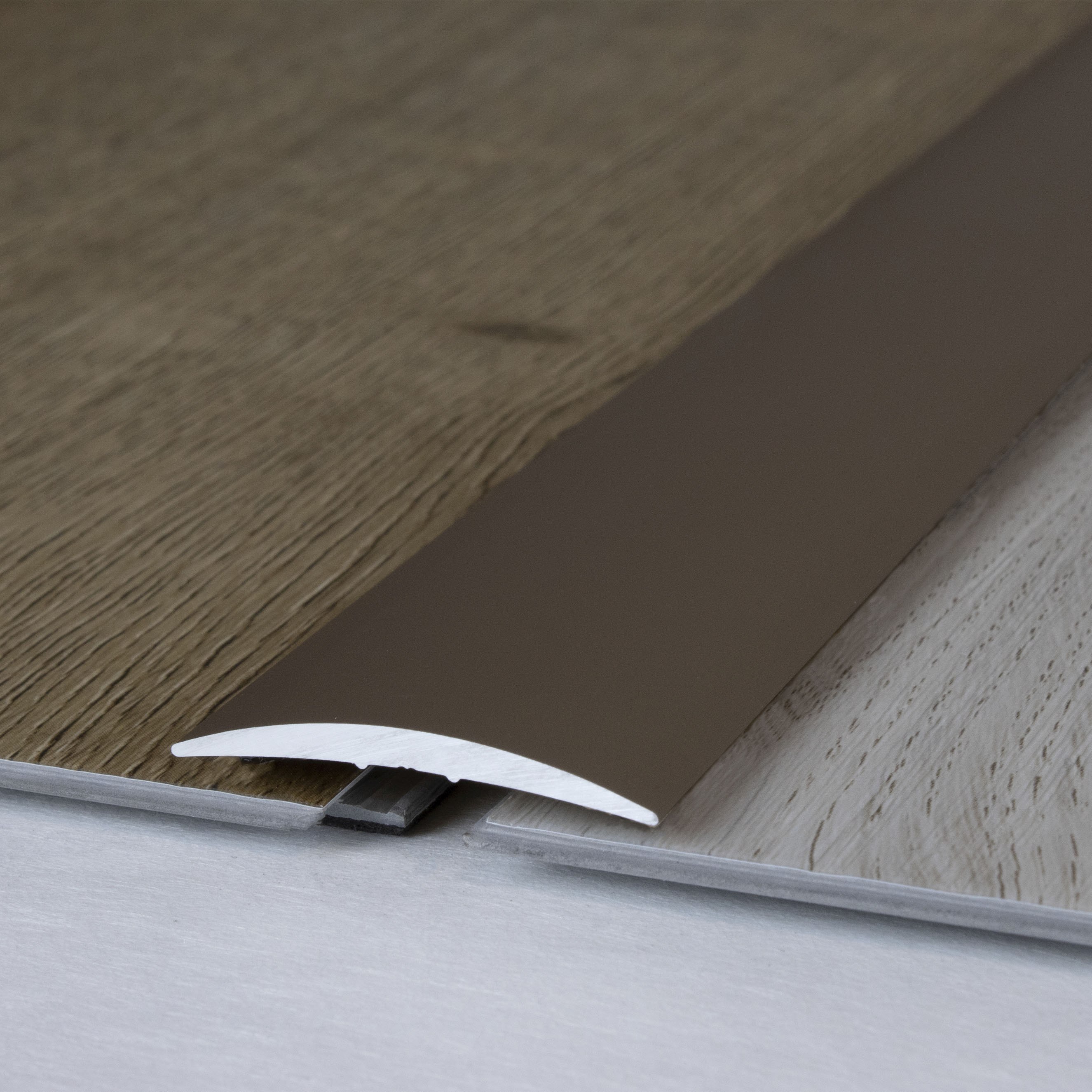 Profilo di transizione PROVISTON Bruges 4,5 x 37 mm striscia di transizione in alluminio anodizzato