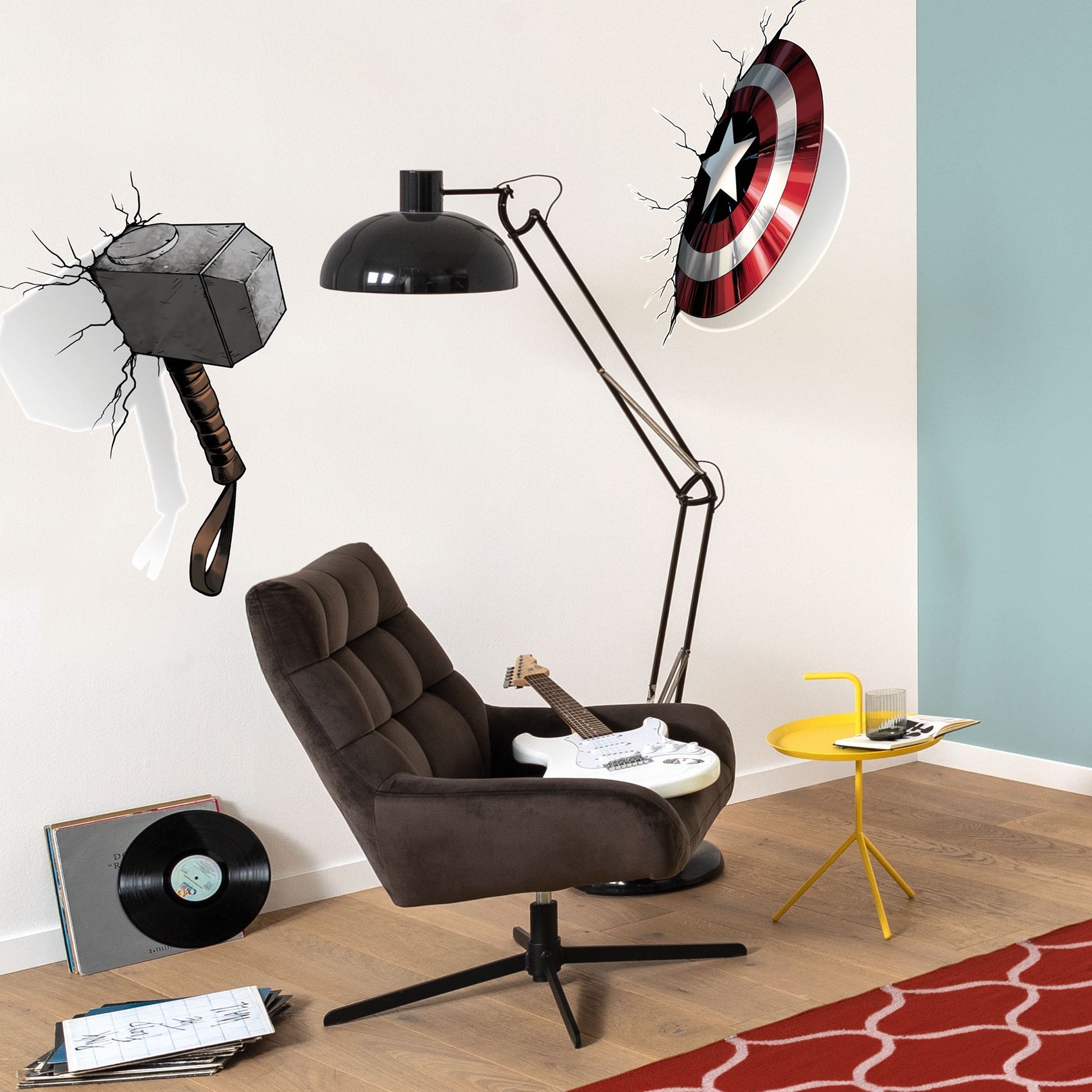 Komar Carta da parati Marvel Avengers Armi 70 x 50 cm Adesivo Pellicola Autoadesiva Mjölnir Cappucci Scudo