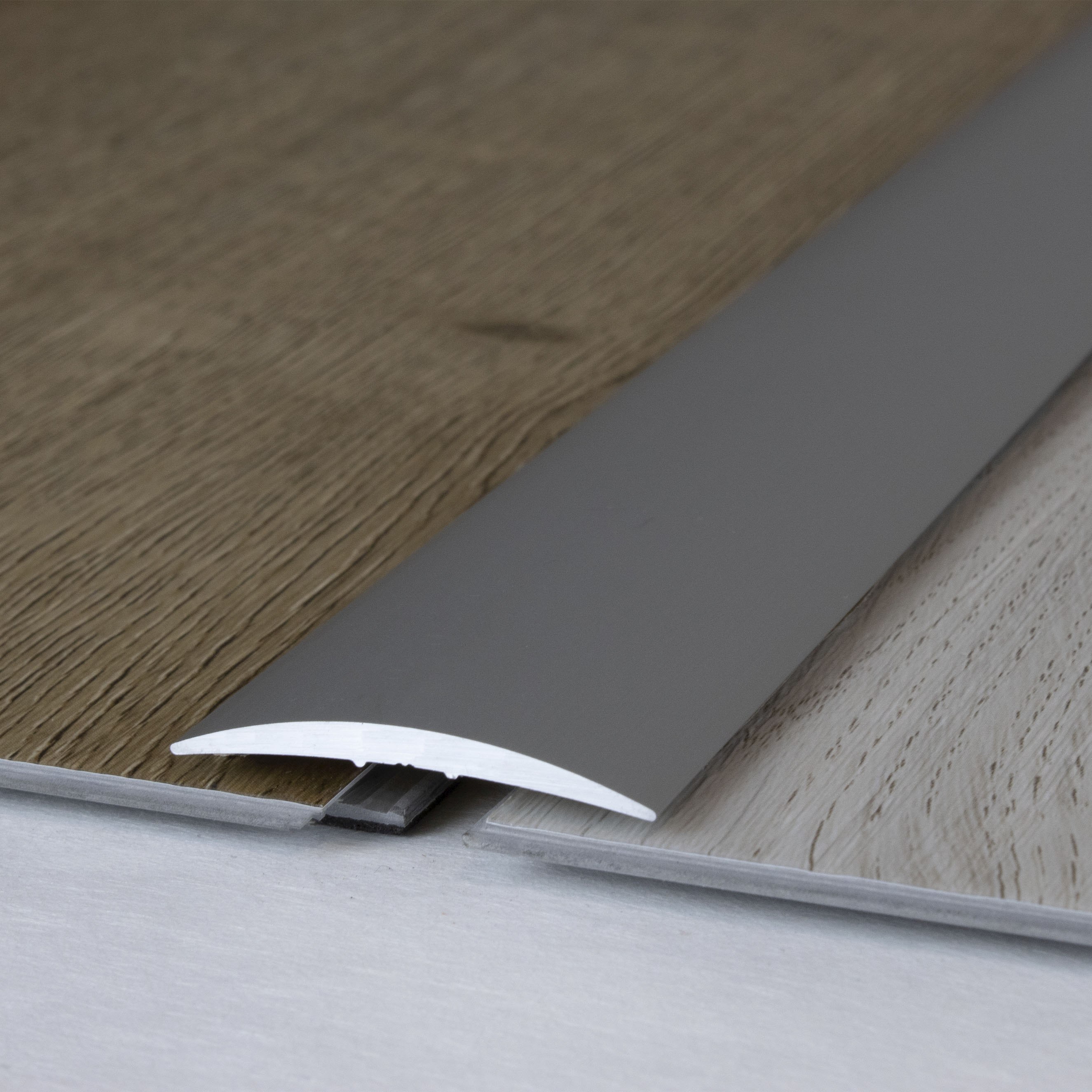 Profilo di transizione PROVISTON Bruges 4,5 x 37 mm striscia di transizione in alluminio anodizzato