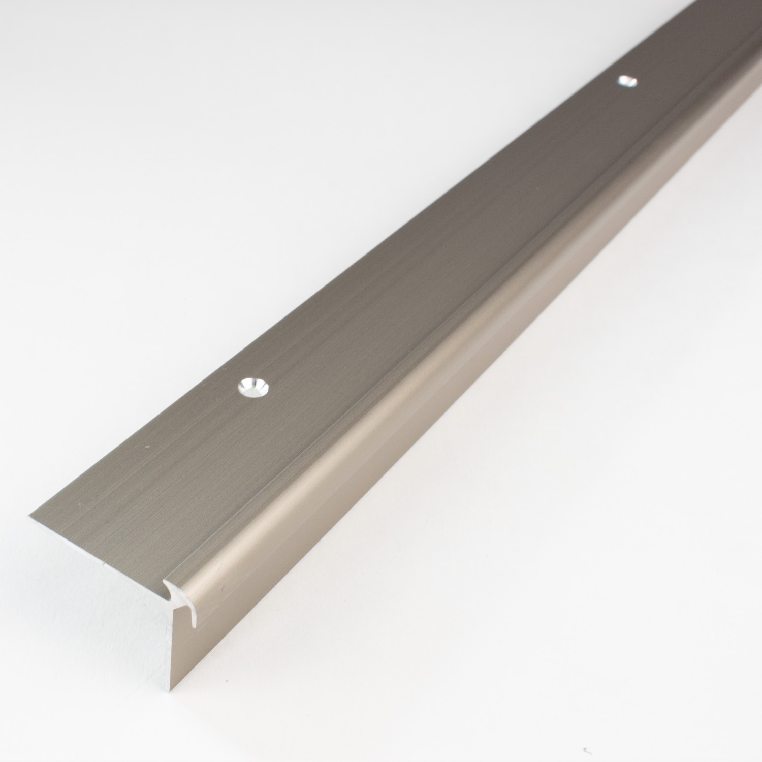 Profili per bordi e angoli delle scale Auer, altezza 30 mm, larghezza 40 mm, alluminio