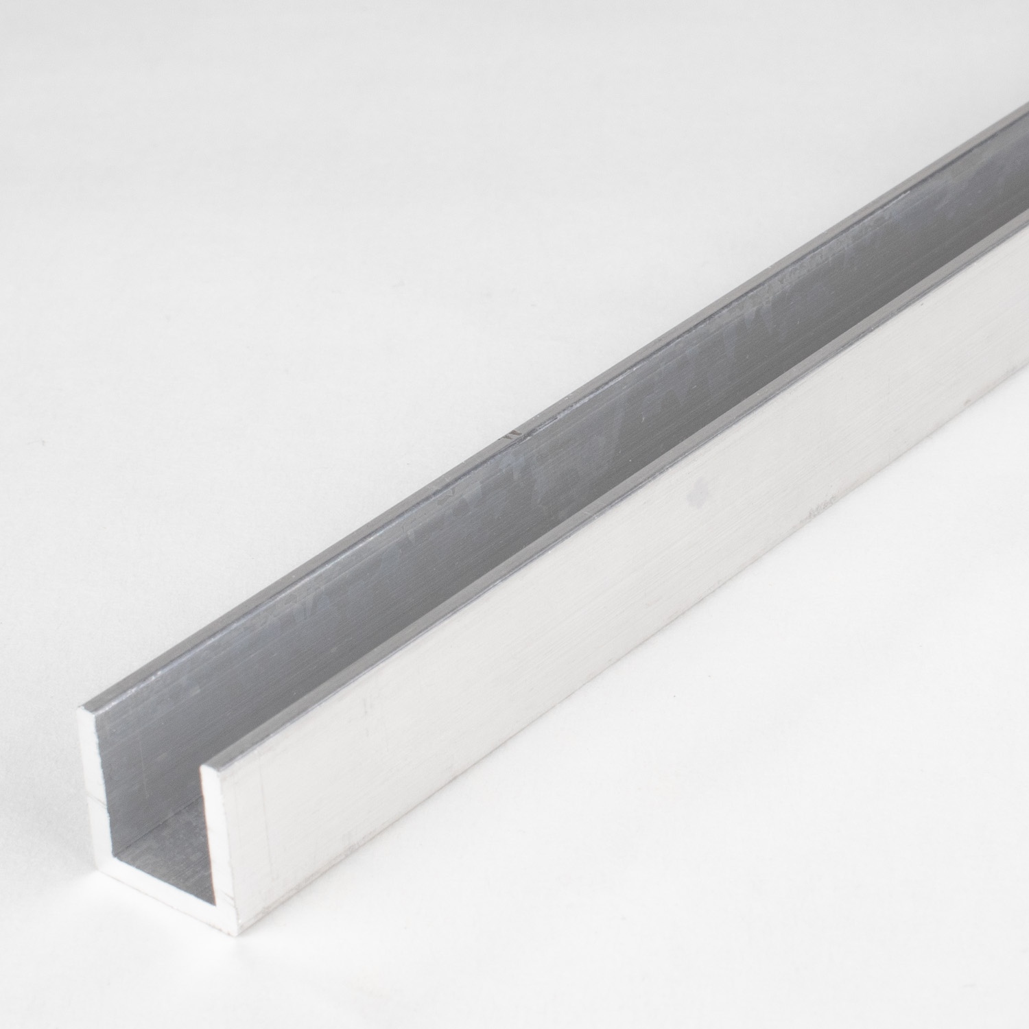 Profili di costruzione e montaggio Auer Belmonte, larghezza 10-30 mm, profilo a U in alluminio